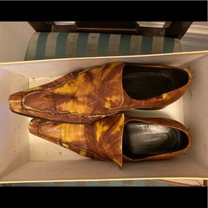 Fancy kangaroo leather pointy Italian slip ons